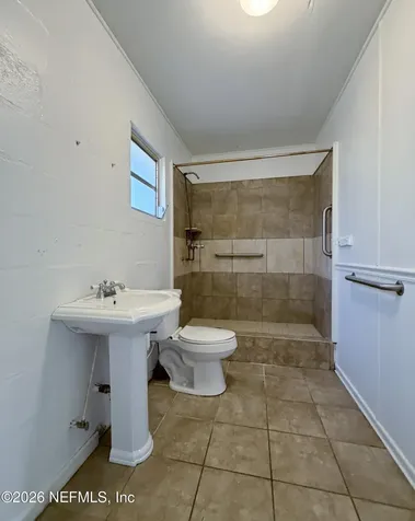 201 / 199 Swan Lake Drive Melrose FL 32666