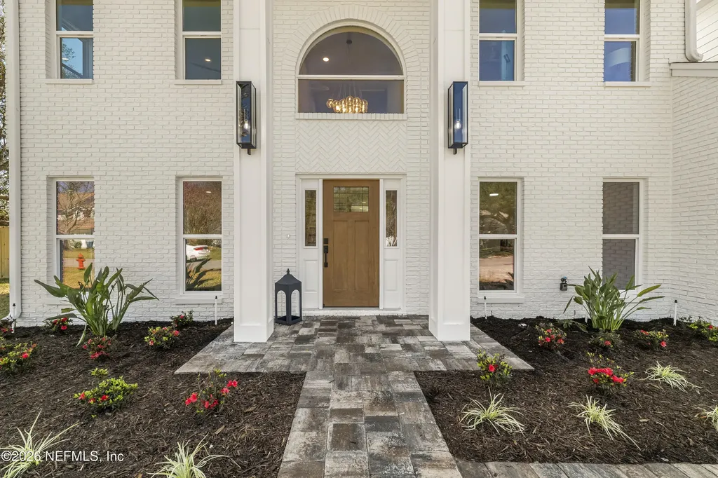 806 Cherry Street Neptune Beach FL 32266