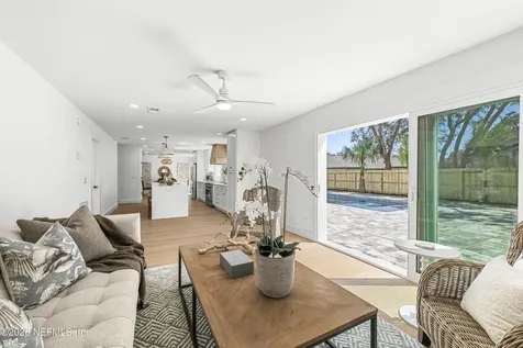 806 Cherry Street Neptune Beach FL 32266
