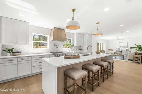 806 Cherry Street Neptune Beach FL 32266