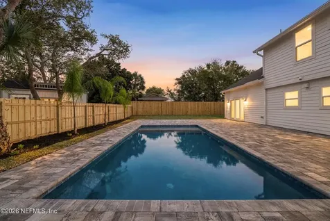 806 Cherry Street Neptune Beach FL 32266