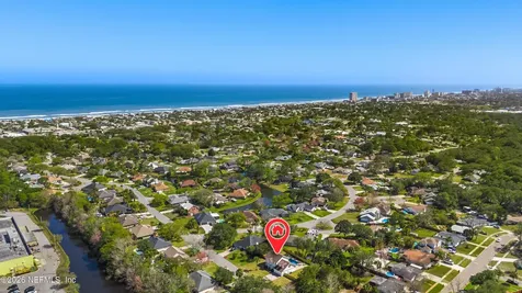 806 Cherry Street Neptune Beach FL 32266