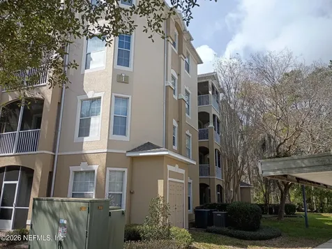 7801 Point Meadows Drive Jacksonville FL 32256