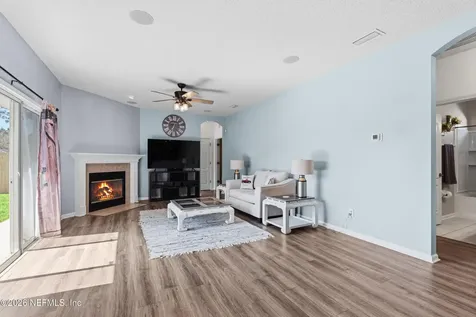 45095 Dutton Way Callahan FL 32011