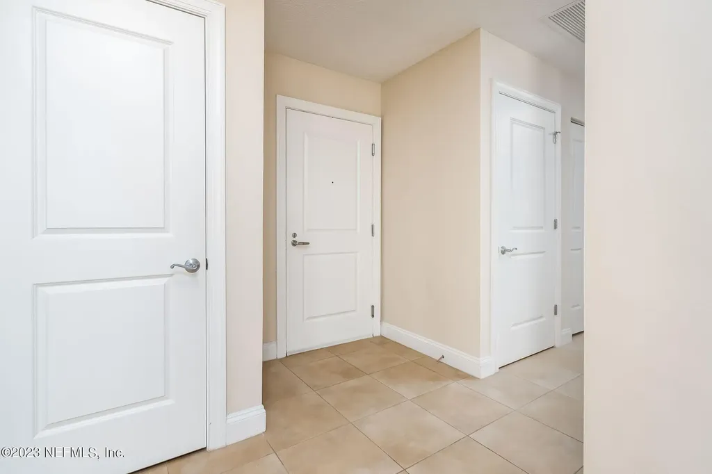 1431 Riverplace Boulevard Jacksonville FL 32207