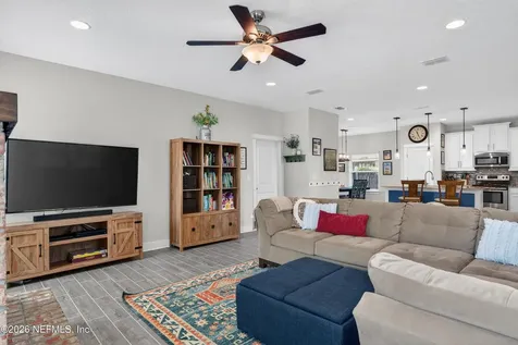 4329 Shirley Avenue Jacksonville FL 32210