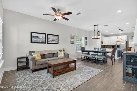 4329 Shirley Avenue Jacksonville FL 32210