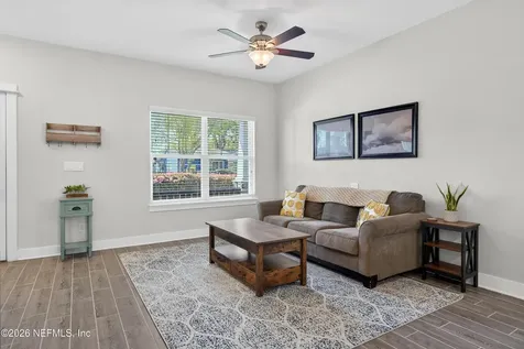 4329 Shirley Avenue Jacksonville FL 32210