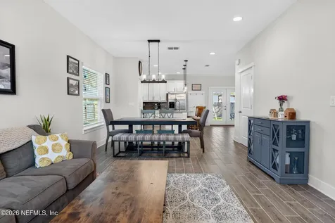 4329 Shirley Avenue Jacksonville FL 32210