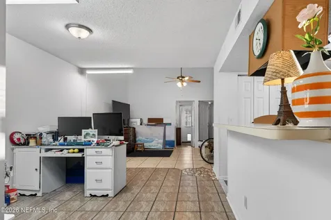 5610 Pinebay Circle S Jacksonville FL 32244