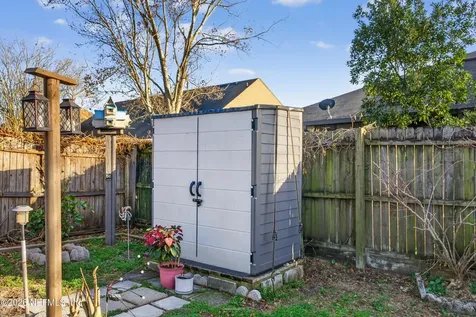 5610 Pinebay Circle S Jacksonville FL 32244