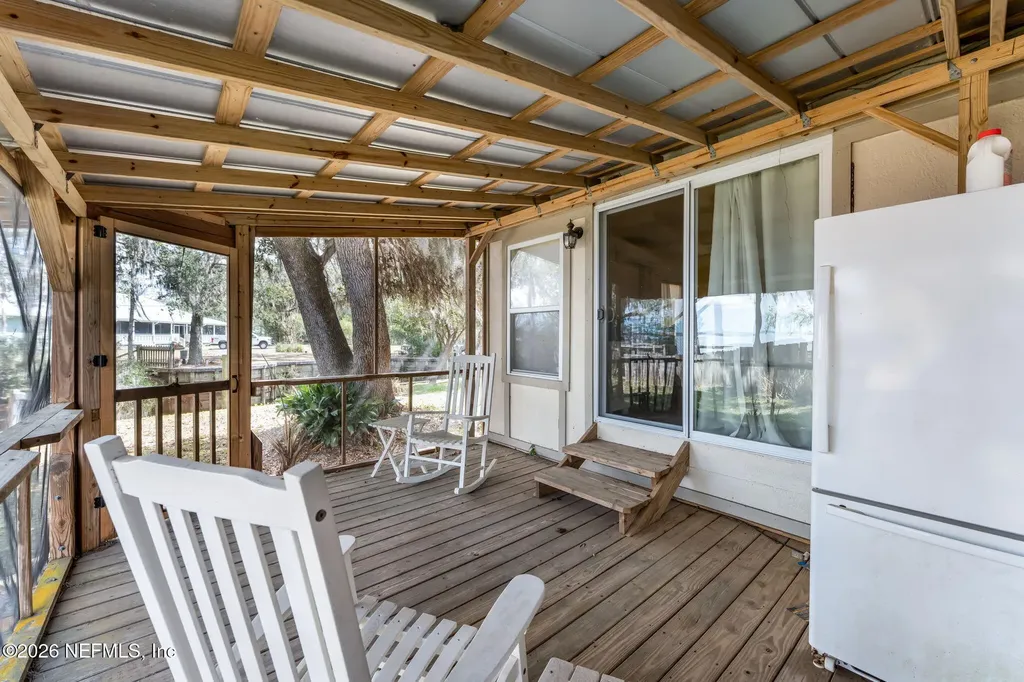 104 Creek Lane Palatka FL 32177