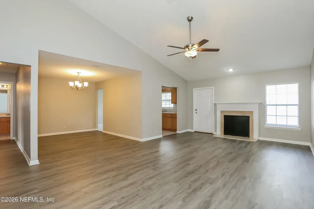 12635 Ashglen Drive N Jacksonville FL 32224