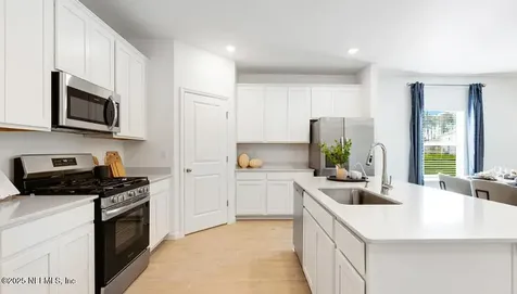 3211 Tupelo Loop Green Cove Springs FL 32043