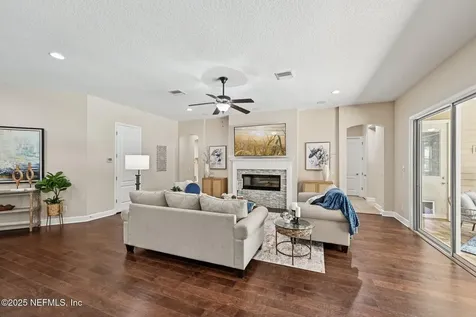 2513 Riley Oaks Trail Jacksonville FL 32223