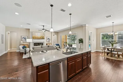 2513 Riley Oaks Trail Jacksonville FL 32223