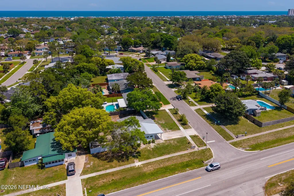 1124 Oceanwood Drive S Neptune Beach FL 32266