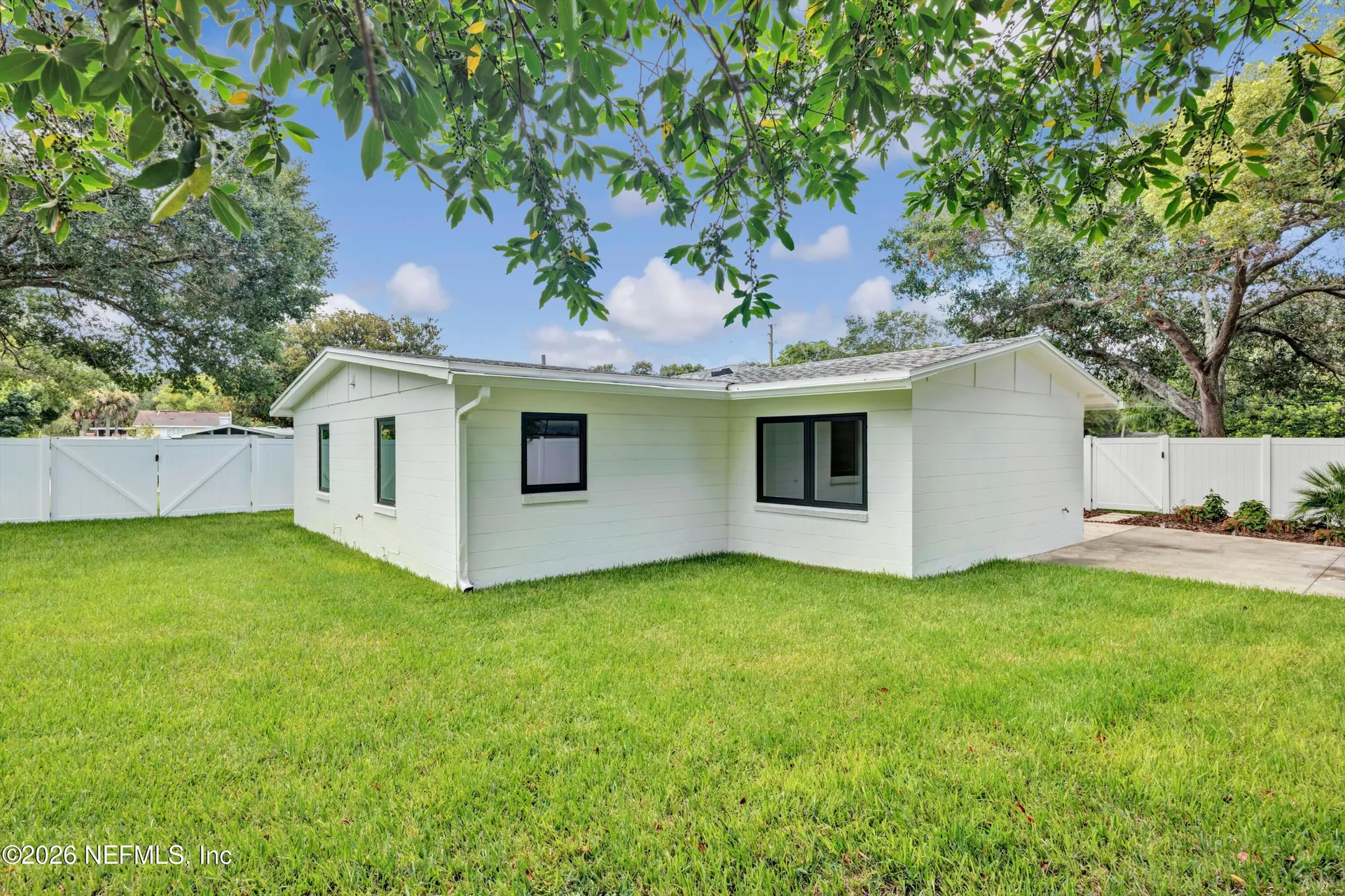 1124 Oceanwood Drive S Neptune Beach FL 32266