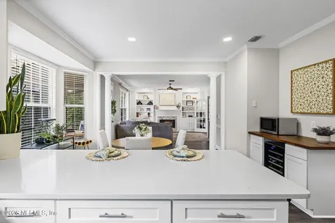 8644 Hampshire Glen Drive S Jacksonville FL 32256