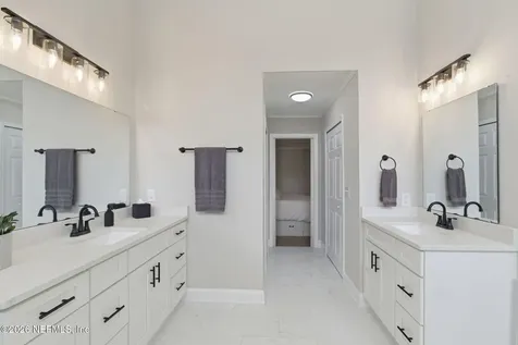 8644 Hampshire Glen Drive S Jacksonville FL 32256
