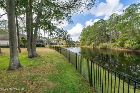 8644 Hampshire Glen Drive S Jacksonville FL 32256