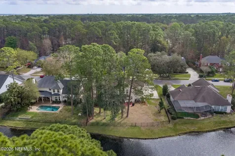 8644 Hampshire Glen Drive S Jacksonville FL 32256