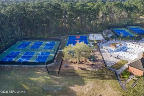 8644 Hampshire Glen Drive S Jacksonville FL 32256