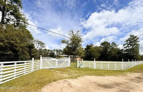 140 Keystone Road Palatka FL 32177