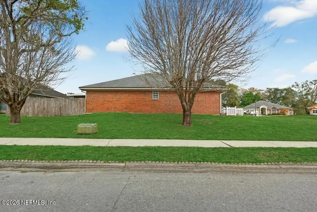 1306 Blue Eagle Trail Jacksonville FL 32225