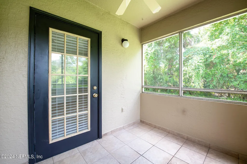 1655 The Greens Way Jacksonville Beach FL 32250