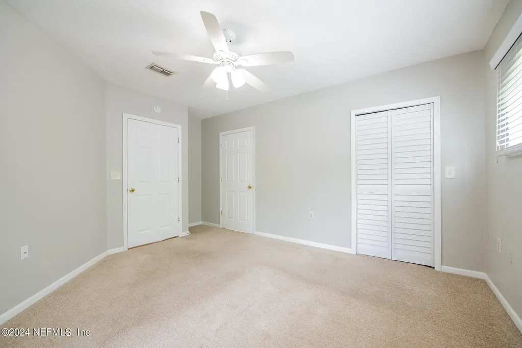 1655 The Greens Way Jacksonville Beach FL 32250