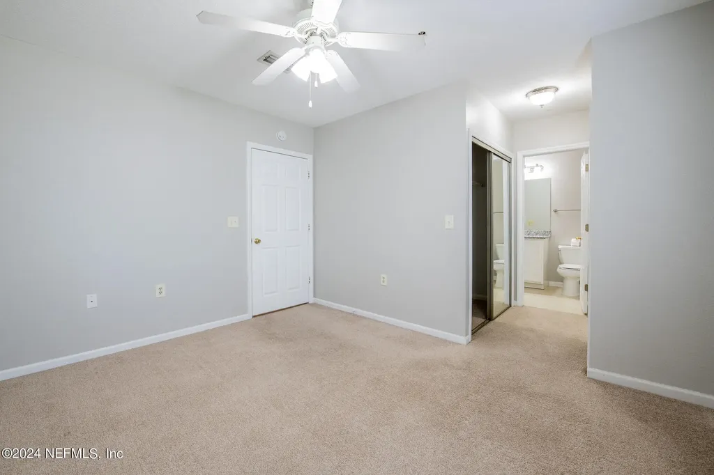1655 The Greens Way Jacksonville Beach FL 32250