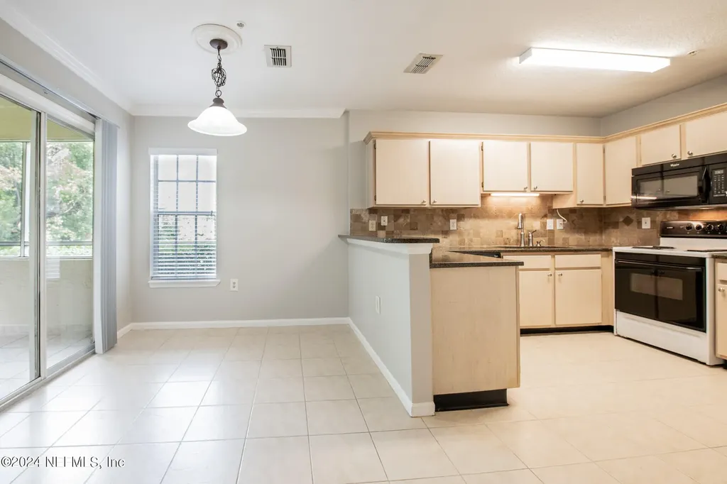 1655 The Greens Way Jacksonville Beach FL 32250