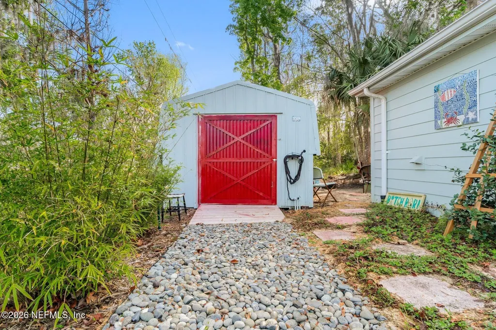 118 Ludwig Avenue Crescent City FL 32112