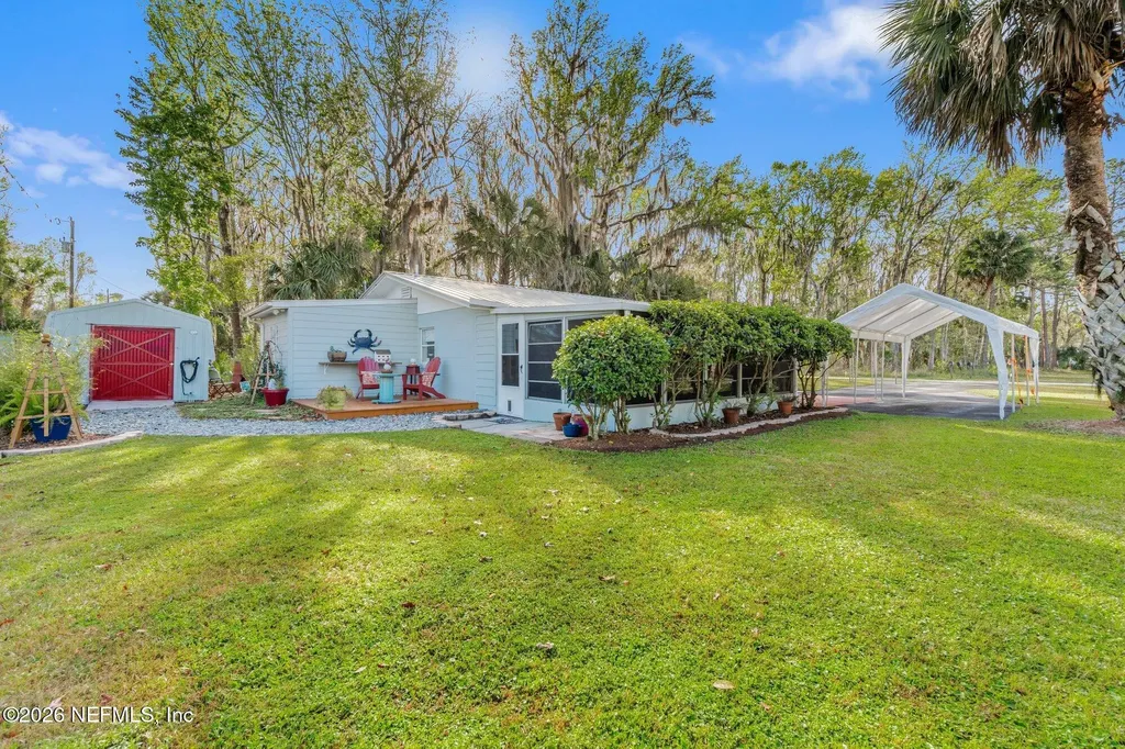118 Ludwig Avenue Crescent City FL 32112