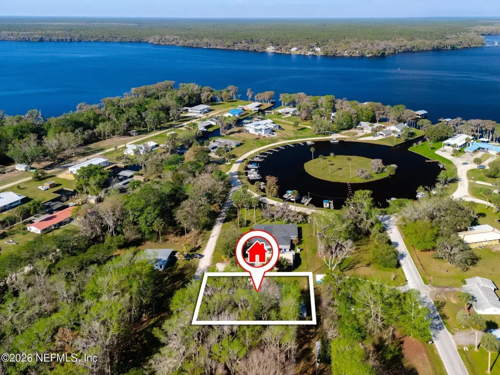 118 Ludwig Avenue Crescent City FL 32112