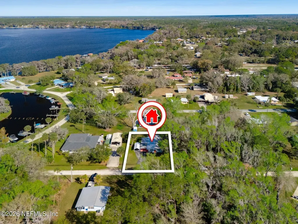 118 Ludwig Avenue Crescent City FL 32112