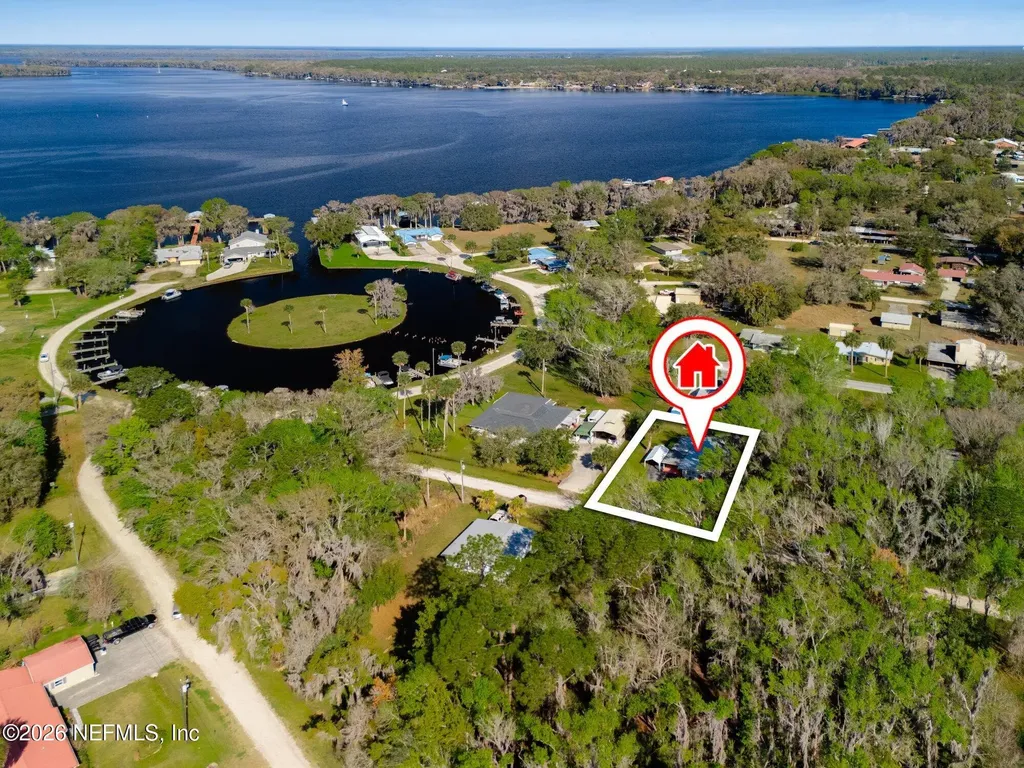 118 Ludwig Avenue Crescent City FL 32112