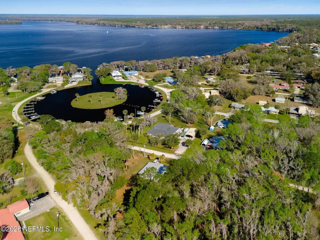 118 Ludwig Avenue Crescent City FL 32112