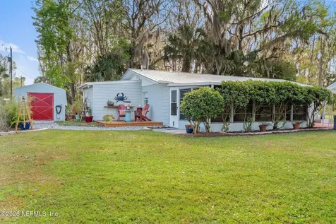 118 Ludwig Avenue Crescent City FL 32112