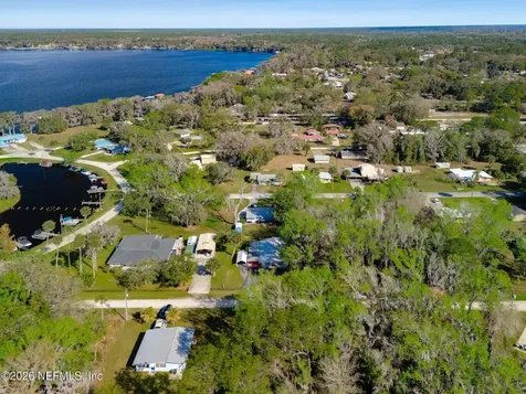 118 Ludwig Avenue Crescent City FL 32112