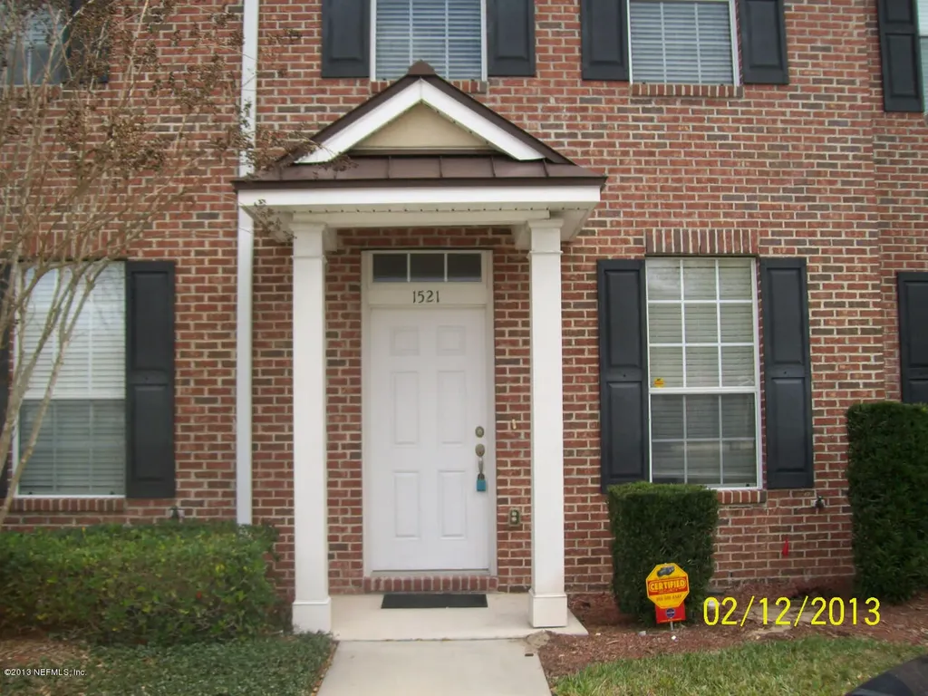 1521 Fieldview Drive Jacksonville FL 32225