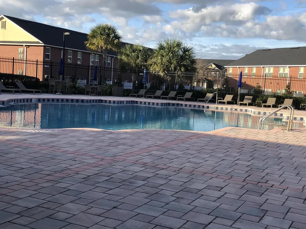 1521 Fieldview Drive Jacksonville FL 32225
