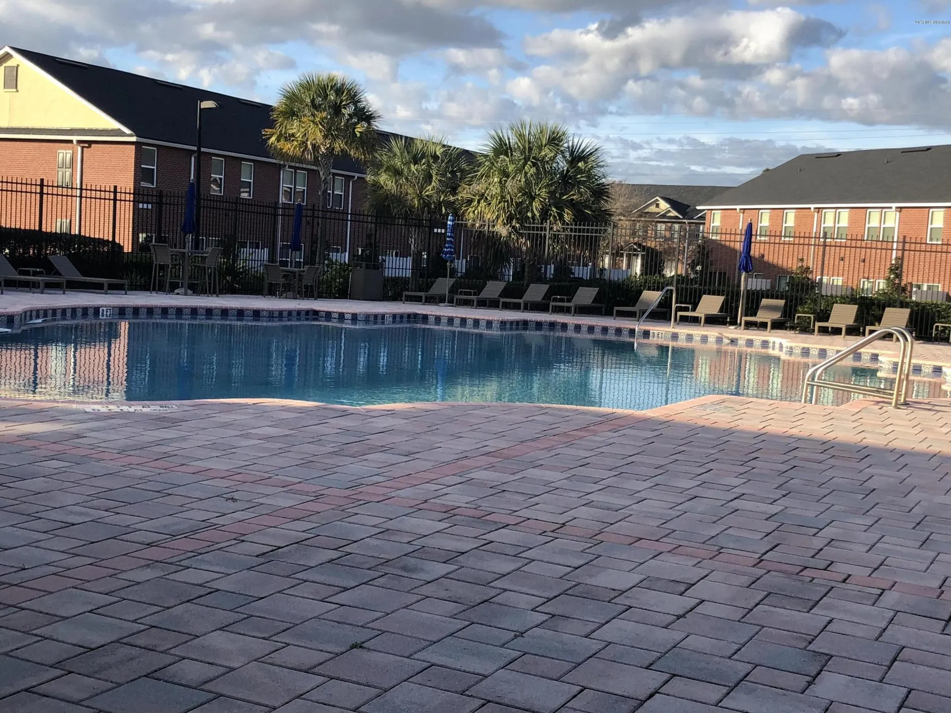 1521 Fieldview Drive Jacksonville FL 32225