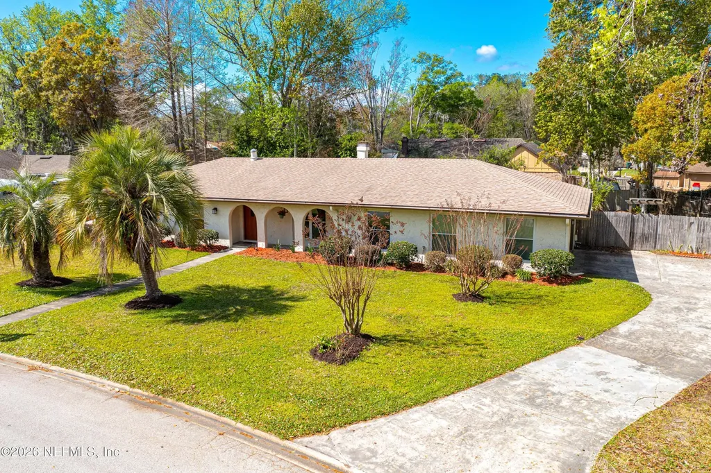 11402 Sedgemoore Drive W Jacksonville FL 32223