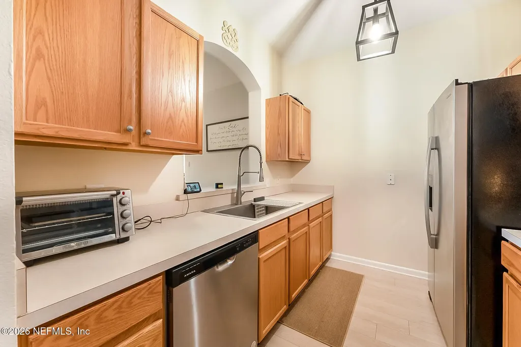 10550 Baymeadows Road Jacksonville FL 32256