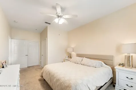 10550 Baymeadows Road Jacksonville FL 32256