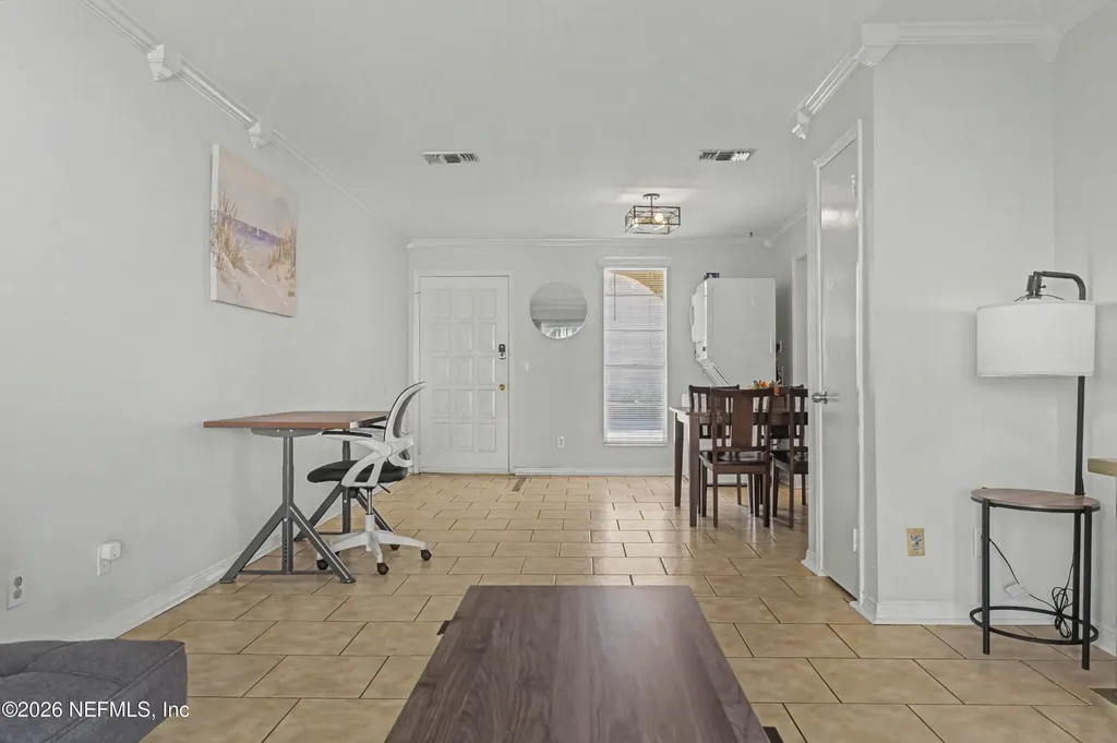 7341 El Ocho Road Jacksonville FL 32216