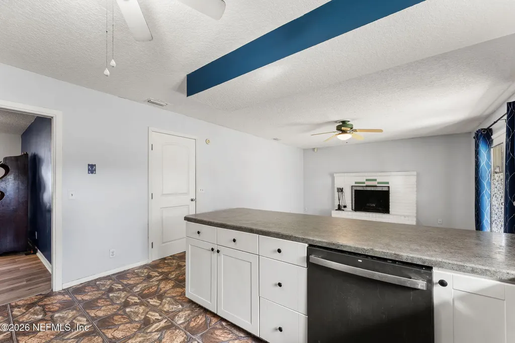 284 Baisden Road Jacksonville FL 32218