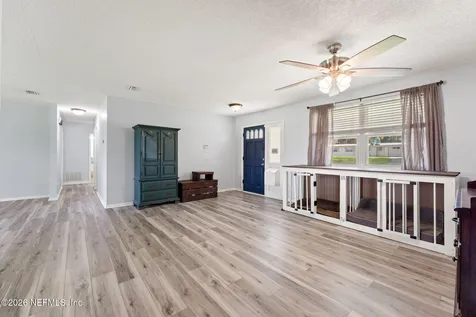 284 Baisden Road Jacksonville FL 32218